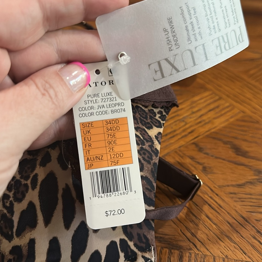 Natori Pure Luxe Plunge Underwire T-Shirt Bra Leopard Print Size 34DD - Picture 7 of 8